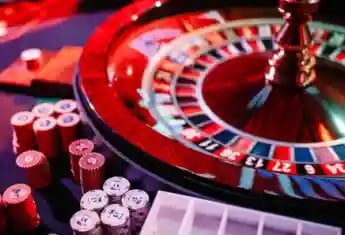 666fortune အွန်လိုင်း ကတ်ဂိမ်းများ — Baccarat Poker Dragon Tiger Myanmar live dealer